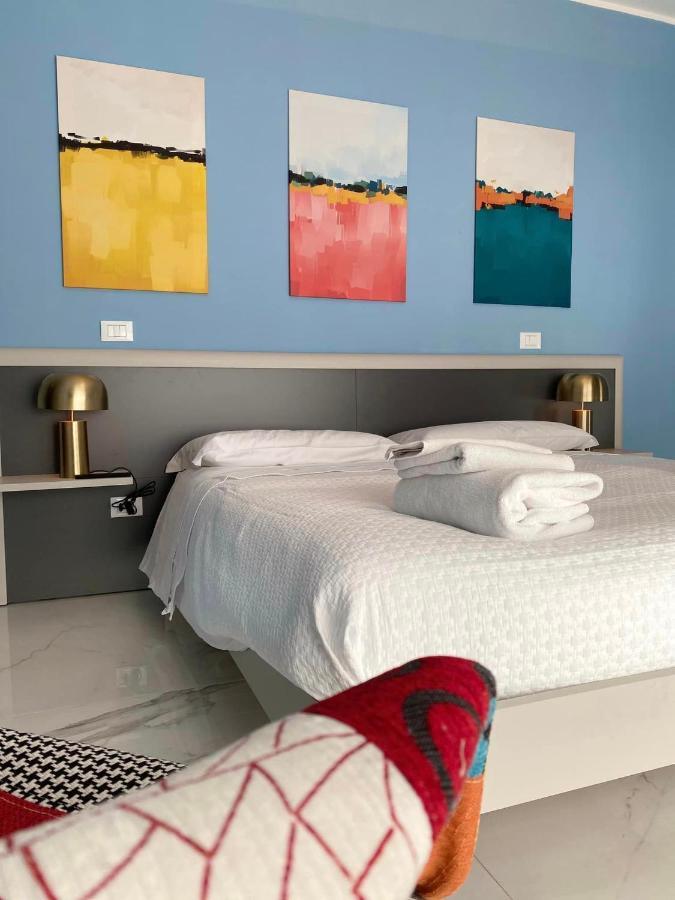 Dizeta Suite And Apartment Salerno Exterior foto
